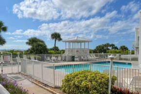 Atrium Condo Superior - Sleeps 4 Guests 116